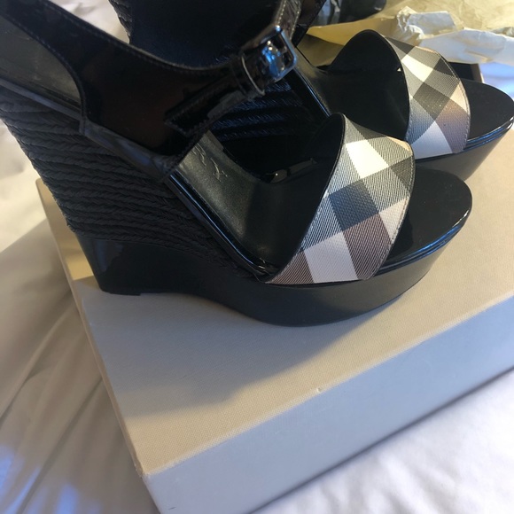 Burberry Wedges - Picture 3 of 8